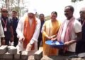 जशपुर के चंदागढ़ पहुंचे CM साय: PMAY हितग्राही के घर में ईंट रखकर बढ़ाया हौसला