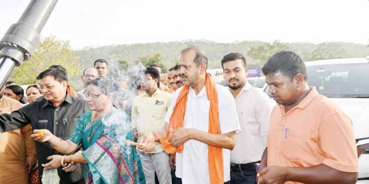 सर्वमंगला पुल सड़क का डामरीकरण व सुदृढ़ीकरण कार्य प्रारंभ