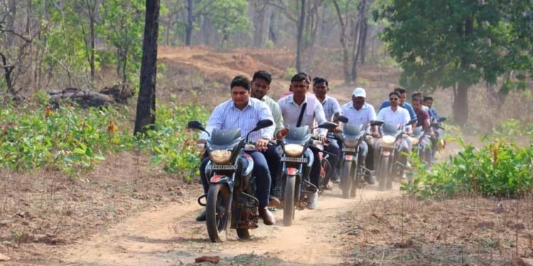 लाल आतंक से विकास की ओर बढ़ता दारेली