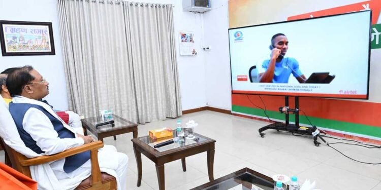 मन की बात में गूंजा छत्तीसगढ़ का गौरव: मुख्यमंत्री  विष्णुदेव साय ने कहा – यह प्रदेश की प्रतिभा और विरासत को राष्ट्रीय सम्मान मिलने का क्षण