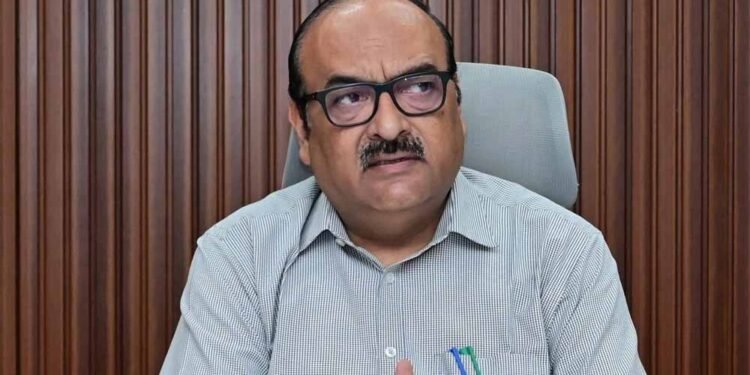 पेयजल की नियमित जलापूर्ति और शुद्धता की जांच जरूरी- मुख्य सचिव