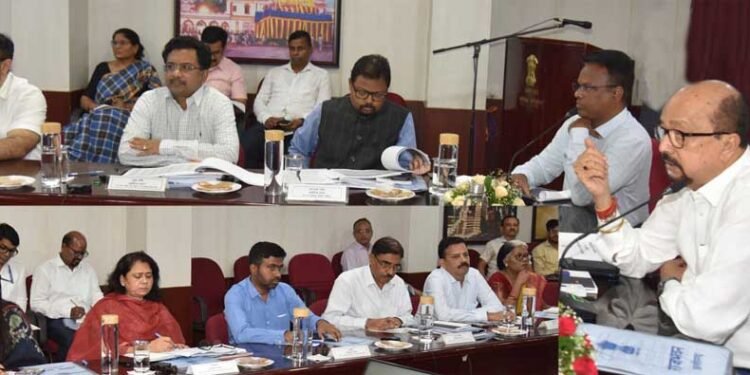 ’विशेष पिछड़ी जनजातियों के जीवन स्तर में सुधार लाने योजनाओं का लाभ प्राथमिकता से पहुंचे’