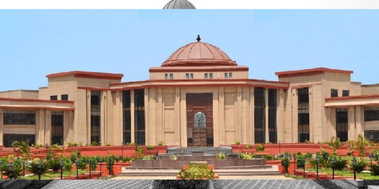 छत्तीसगढ़ HC ने पेंशनरों को बड़ी राहत दी, छठे-सातवें वेतनमान का बकाया एरियर जल्द मिलेगा