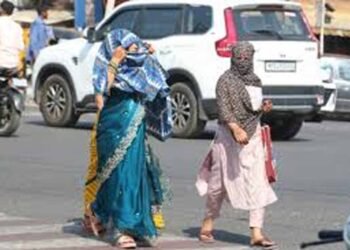MP में भीषण गर्मी का कहर, राजस्थान की तपती हवाओं से खजुराहो-नौगांव में पारा 46 डिग्री पहुंचा
