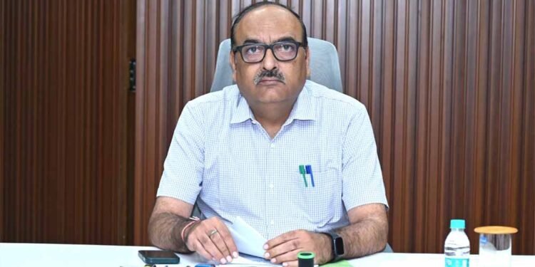 मुख्य सचिव  विकासशील की अध्यक्षता में कैम्पा की समीक्षा बैठक संपन्न