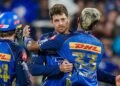 मिचेल सेंटनर का बड़ा दावा: IPL 2026 में चोट के बाद मुंबई इंडियंस ने आधी फीस दी