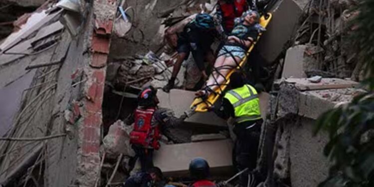 वेनेजुएला में भूकंप से भारी तबाही, 1430 मौतों और हजारों लोगों के लापता होने की आशंका