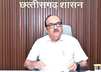 मुख्य सचिव ने विभागीय योजनाओं की प्रगति की समीक्षा की