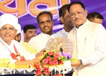 संत कबीर का संदेश आज भी समाज और राष्ट्र के लिए पथप्रदर्शक : कर्नाटक के राज्यपाल थावरचंद गहलोत