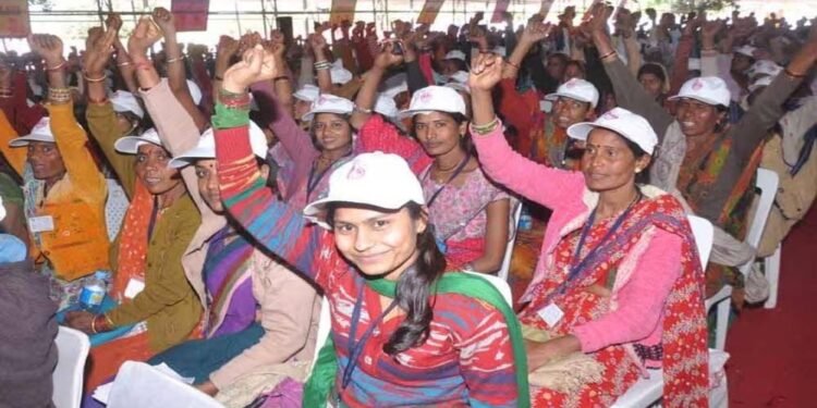 शौर्या दल 22 लाख महिलाओं की देश की सबसे बड़ी साइलेंट आर्मी