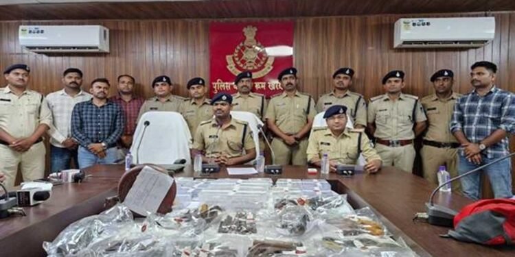 मध्यप्रदेश पुलिस की अवैध हथियारों के विरुद्ध बड़ी कार्रवाई