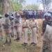 नारायणपुर में धर्मांतरित परिवारों को गांव छोड़ने का फरमान, घरों से बाहर फेंका सामान