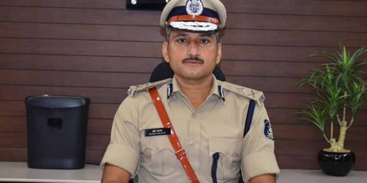 IPS बद्रीनारायण मीणा बने बस्तर रेंज के नए IG, पुलिस महकमे में बड़ा प्रशासनिक फेरबदल