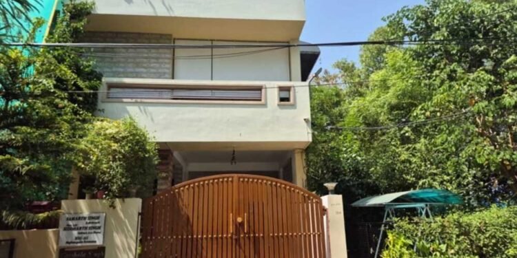 त्विषा शर्मा की सास गिरिबाला के घर चोरी, जेवर और अहम दस्तावेज लेकर फरार हुए बदमाश