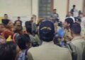 MP में ‘सनातन’ मुद्दे पर आमने-सामने आए किन्नरों के दो गुट, अशोकनगर में किन्नर गुरु के घर पुलिस तैनात