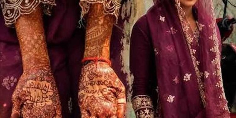19 साल की बताकर दर्ज कराई बेटी की गुमशुदगी, नोएडा में मिलने पर खुला बाल विवाह का राज