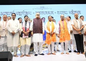 मानवता को शांति, आत्मसंयम, करुणा और अहिंसा का मार्ग दिखाते हैं भगवान महावीर के विचार : लोकसभा अध्यक्ष  ओम बिरला