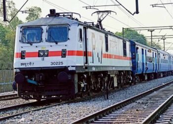 मानसून के दौरान भोपाल मंडल होकर होकर संचालित जबलपुर-कोयंबटूर स्पेशल ट्रेन की समय सारिणी कोंकण रेलवे में रहेगी परिवर्तित