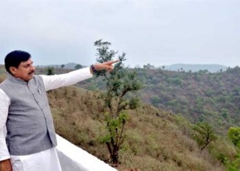 मुख्यमंत्री डॉ. यादव ने बैतूल के हिल स्टेशन कुकरू में देखा सनसेट पॉइंट
