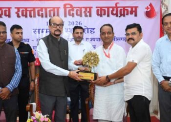 रक्तदान सबसे बड़ा दान, इससे बड़ी कोई सेवा नहीं – राज्यपाल डेका