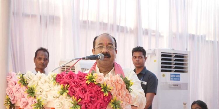 कार्यालयों के चक्कर नहीं, अब गांव में ही समस्याओं का निराकरण -उपमुख्यमंत्री  अरुण साव