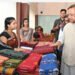 रायपुर : करघे से कमाई तक: धमतरी के ग्राम नारी की बुनकर महिलाओं ने लिखी आत्मनिर्भरता की नई इबारत