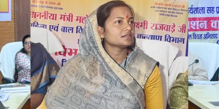 कुपोषण और एनीमिया के खिलाफ जमीनी स्तर पर तंत्र को करें मजबूत, हर दिन आंगनबाड़ी केंद्रों का करें निरीक्षण: मंत्री लक्ष्मी राजवाड़े