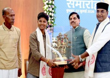क्रांति ने अपनी प्रतिभा के दम पर दुनिया में बढ़ाया भारत का मान: मुख्यमंत्री डॉ. यादव