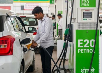 ₹82 से ₹170 प्रति लीटर तक मिलता है पेट्रोल, जानिए 5 तरह के फ्यूल में आपकी गाड़ी के लिए कौन-सा है बेस्ट