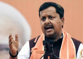 मोदी कैबिनेट फेरबदल की चर्चा तेज: क्या इन दिग्गज नेताओं को मिलेगी बड़ी जिम्मेदारी? BJP की नई टीम भी तैयार