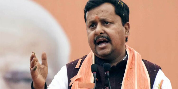 मोदी कैबिनेट फेरबदल की चर्चा तेज: क्या इन दिग्गज नेताओं को मिलेगी बड़ी जिम्मेदारी? BJP की नई टीम भी तैयार
