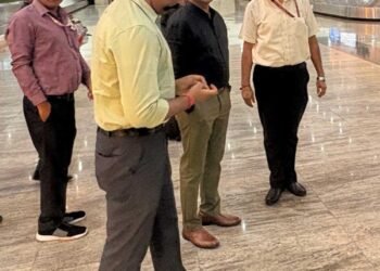 भारत सरकार के पर्यटन मंत्रालय के अतिरिक्त सचिव एवं महानिदेशक सुमन बिल्ला का रायपुर एयरपोर्ट पर हुआ आत्मीय स्वागत