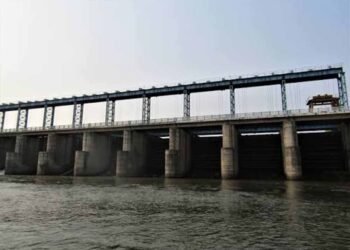CG अरपा भैंसाझार परियोजना: 11 SDM पर गलत मुआवजा बांटने के आरोप, जांच के घेरे में अधिकारी