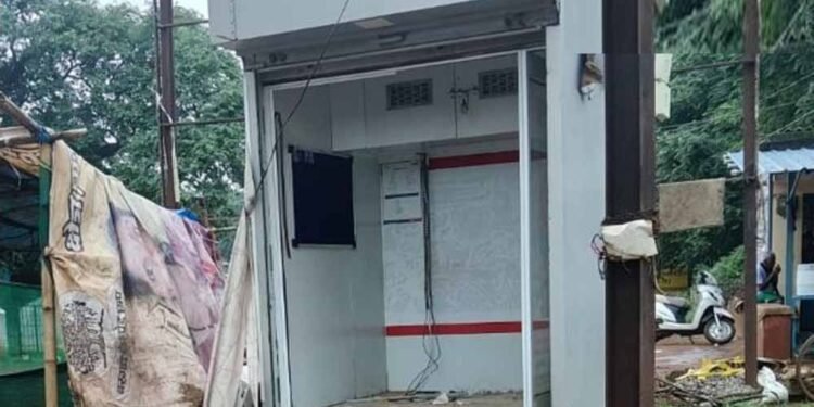CG में ATM उखाड़कर ले जाने की कोशिश नाकाम, लाखों की नकदी नहीं निकाल सके चोर
