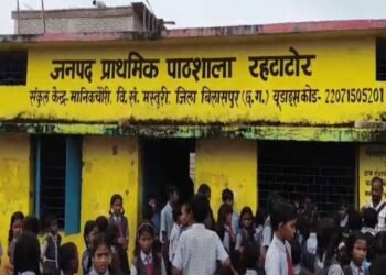CG में शराबखोरी, नेटवर्क मार्केटिंग और अनुशासनहीनता पर बड़ी कार्रवाई, तीन शिक्षक निलंबित