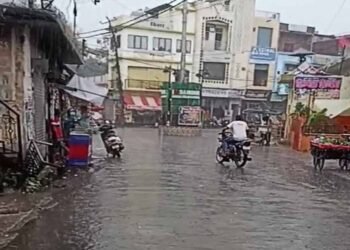 CG Weather Alert: छत्तीसगढ़ में 5 दिन तक मेहरबान रहेगा मानसून, कई जिलों में झमाझम बारिश के आसार