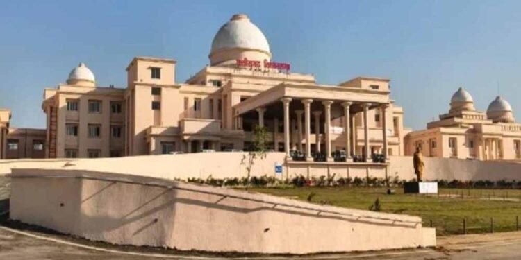विधानसभा में बड़ा खुलासा, छत्तीसगढ़ के 746 गांव अब भी असर्वेक्षित: राजस्व मंत्री