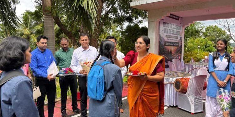 सपनों को मिला कलेक्टर का साथ, द कलेक्टर्स-15 से शुरू हुई बदलाव की नई इबारत
