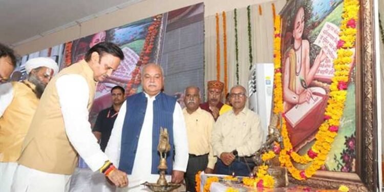 हमारी आध्यात्मिक शक्ति भारत को विश्वगुरू बनने की ताकत देती है – उप मुख्यमंत्री  शुक्ल