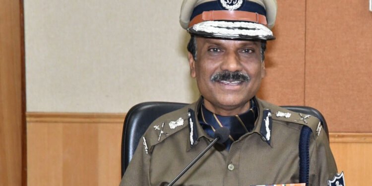 ईमानदारी और सत्यनिष्ठा एक युवा अधिकारी की सबसे बड़ी पूंजी है- डीजीपी मकवाणा