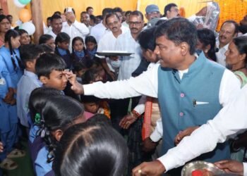 भानपुरी में हर्षोल्लास के साथ मनाया गया शाला प्रवेश उत्सव