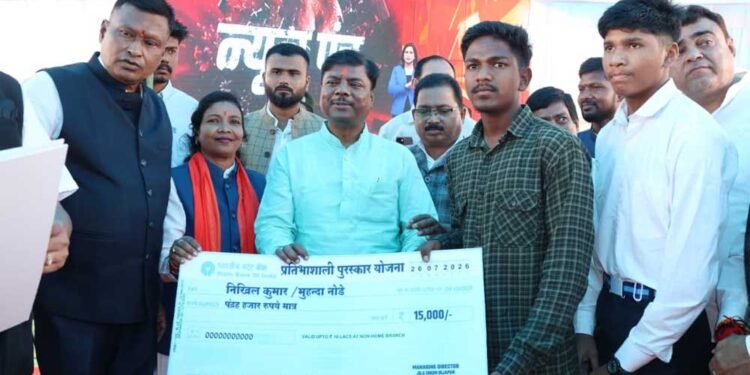 जैगूर में गूंजा ‘मन की बात’ का संदेश, प्रधानमंत्री को सुनने उमड़ा जनसैलाब