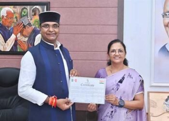 मंत्री विश्वास सारंग ने पर्वतारोही ज्योति रात्रे को दी ऐतिहासिक उपलब्धि पर शुभकामनाएं