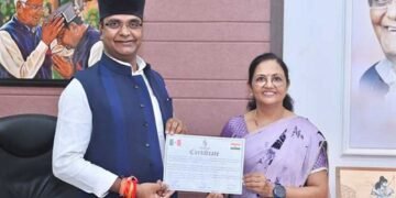 मंत्री विश्वास सारंग ने पर्वतारोही ज्योति रात्रे को दी ऐतिहासिक उपलब्धि पर शुभकामनाएं