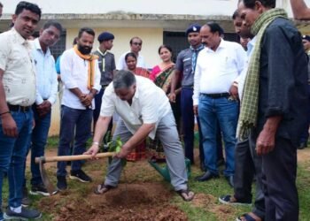 शिक्षा ही विकसित छत्तीसगढ़ की सबसे मजबूत नींव  –  राजेश अग्रवाल