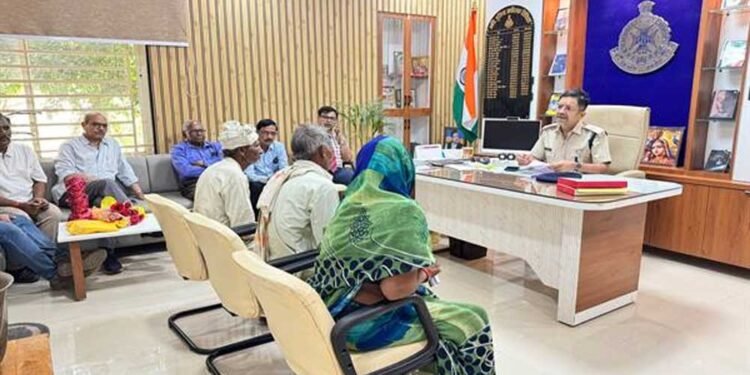 वरिष्ठ नागरिकों के सम्मान और अधिकारों की रक्षा के लिए विदिशा पुलिस की सीनियर सिटीजन पुलिस पंचायत बनी मजबूत सहारा