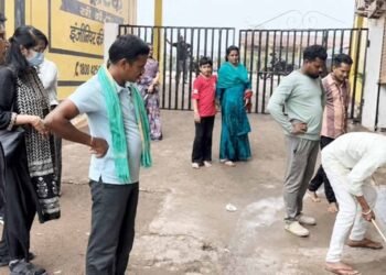 मुख्यमंत्री के सख्त निर्देशों पर अवैध उर्वरक एवं कीटनाशक के कारोबार पर बड़ी कार्रवाई