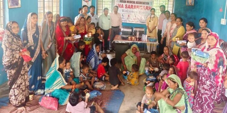 कुपोषण के खिलाफ: आईएमए और प्रशासन की जुगलबंदी से संवर रहा 30 बच्चों का बचपन