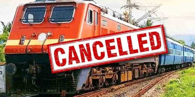 Railway Alert: बरेली यार्ड में मेंटेनेंस के चलते इंदौर-मुंबई रूट की 4 ट्रेनें जुलाई-अगस्त में रहेंगी रद्द