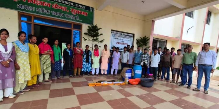 हिंसा का रास्ता छोड़ आत्मनिर्भरता की राह पर बढ़े युवा